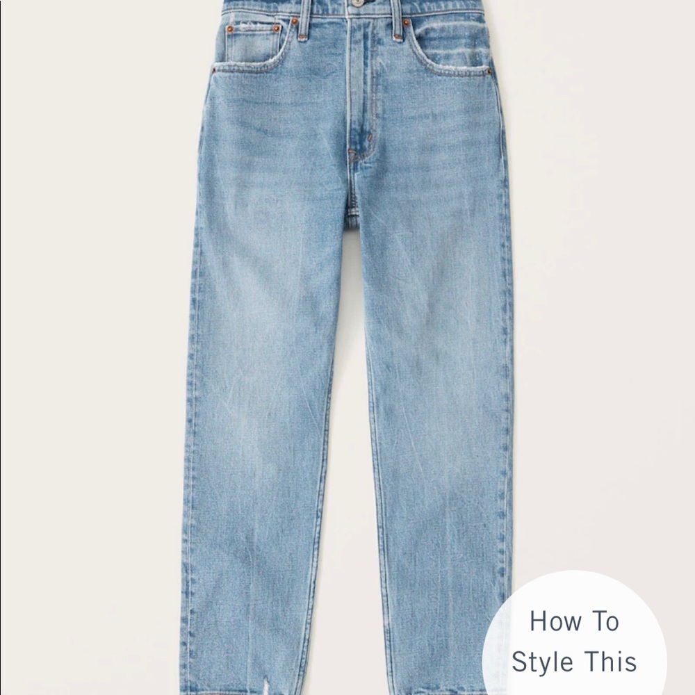 Abercrombie & Fitch. The mom. High rise size 26